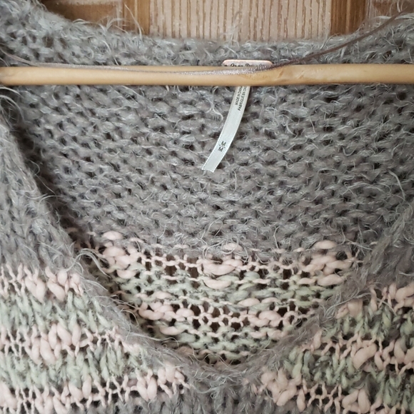 Free People Chunky Mink Combo Hi/Lo Sweater - Picture 2 of 4